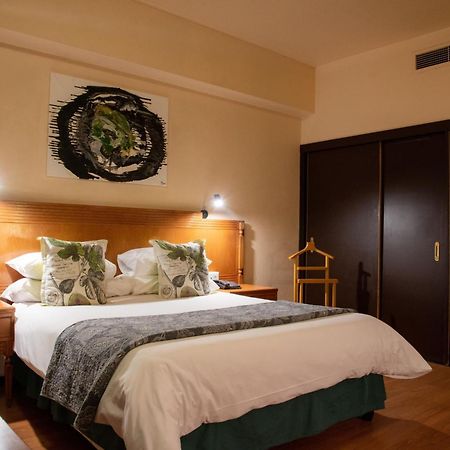 Bon Hotel Bloemfontein Central ภายนอก รูปภาพ