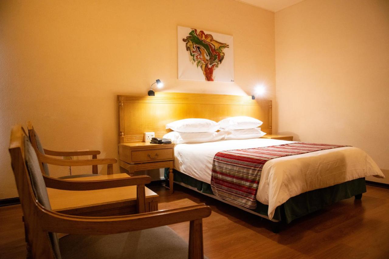 Bon Hotel Bloemfontein Central ภายนอก รูปภาพ