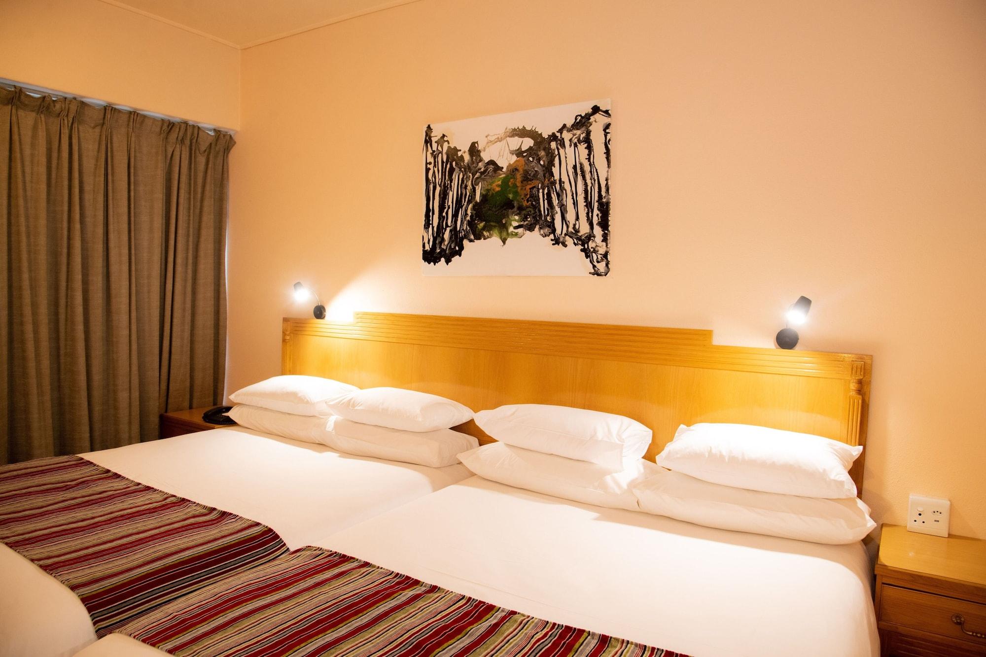 Bon Hotel Bloemfontein Central ภายนอก รูปภาพ